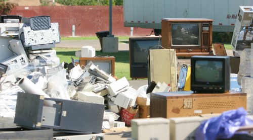 Efficient removal of office furniture