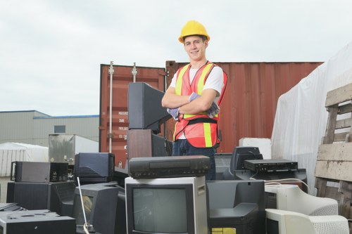 Efficient clearing of household items by experts